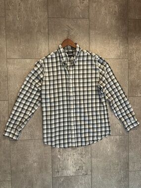 Croft & Barrow Black White Grey checkered button down dress shirt size Medium